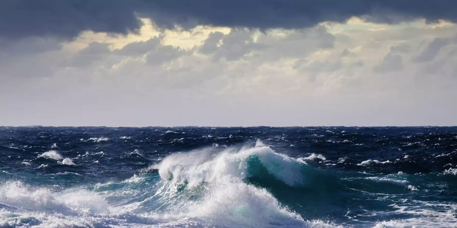 Associações europeias lançam fórum para impulsionar a energia oceânica na Europa